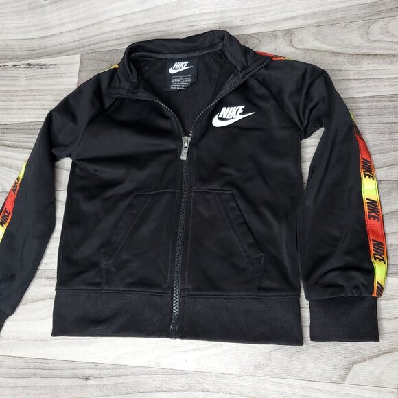 Nike Baby Boys Logo Taping Full Zip Jacket & Jogger Pant Tricot 2 Piece Set 2T - Picture 4 of 7